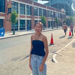 Meet your Posher, Jenny